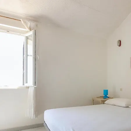 4 Bedroom Cozy In